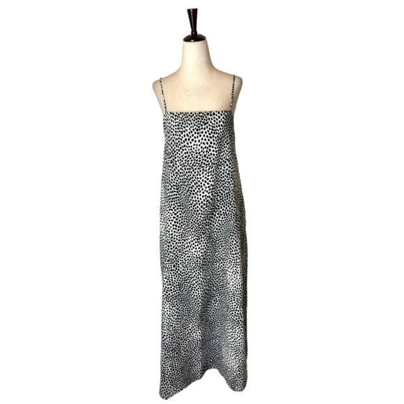 AYR Dresses & Skirts - AYR Black And White Animal Print All Year Round Linguini Maxi Dress Size M